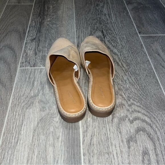 Women's Universal Threat Tan Suede Slip On Mules - Picture 7 of 11